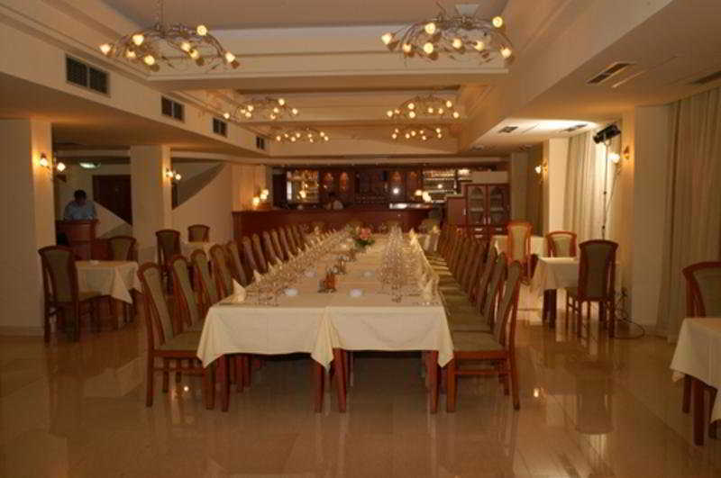 Hotel Donco 奥赫里德 餐厅 照片